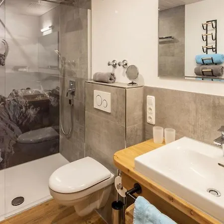 Grunten - Country House Bachtelmuhle * بلوسترلانج